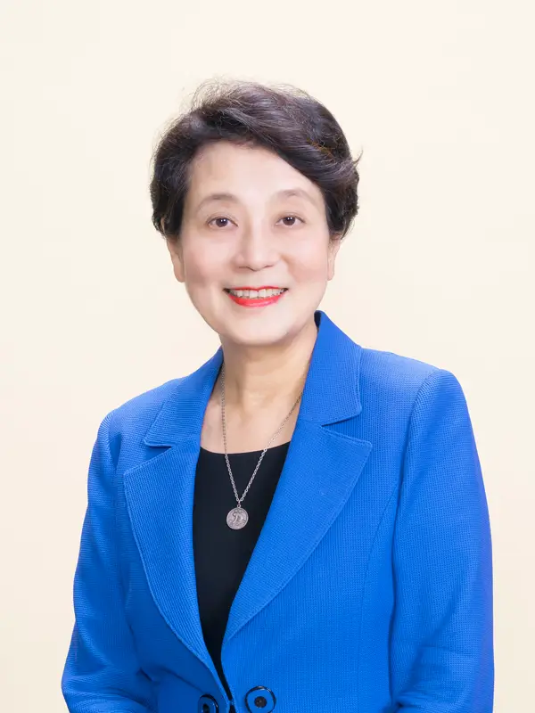 大日向 雅美 氏